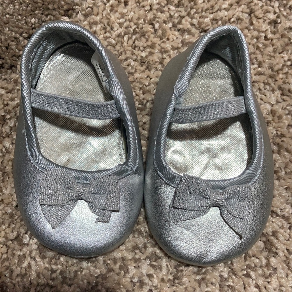 Silver little girl shoes with bow binb b16 16b